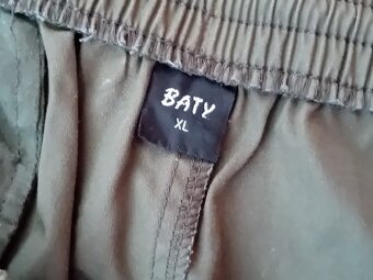 PÁNSKÉ LETNÍ KRAŤASY - vel.XL / zn.Baty - 7