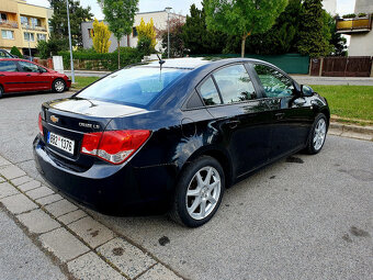 Chevrolet Cruze 1,6 91kw 2012 ČR serviska 151 900 km - 7
