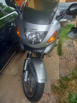 Honda Deauville NTV 650 - 7