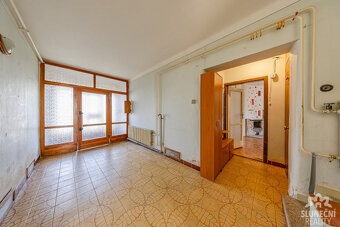 Rodinný dům 4+1,1+kk,1+1, na pozemku 732 m², obec Žabčice - 7