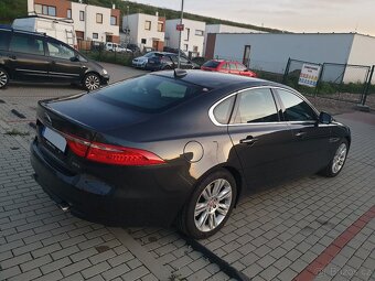 Jaguar XF 25t - 7