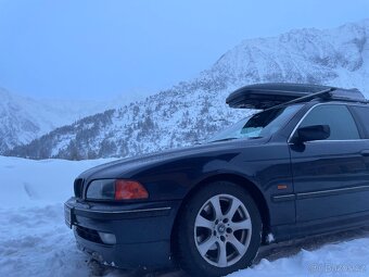 BMW e39 528i touring - 7