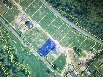 Prodej pozemku s možností výstavby RD - 7