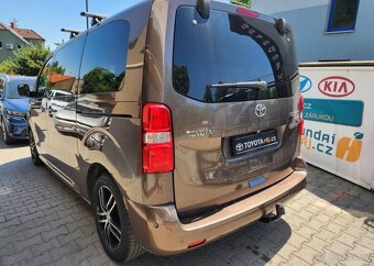 Toyota Proace Verso 2.0-1MAJITEL-8MÍST-TAŽNÉ 2,3t - 7