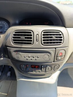 Renault Scenic 1,9Dci - 7