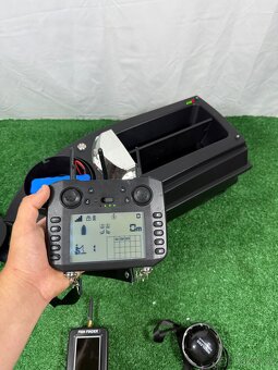 Rybářské návnady člun s GPS a baterie 20000mAh - 7