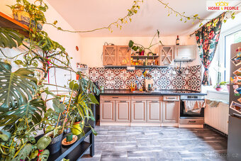 Prodej statku s obytnou jednotkou 83m u Hořovic - 7