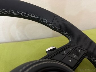 AUDI KOŽENÝ EXCLUSIVE VOLANT +AIRBAG+F1 PADLA BIELA/ČIERNA - 7