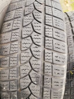 Prodám zimní gumy - 7