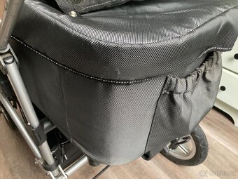 Kočárek Easywalker QTRO plus platinum 2022 - 7