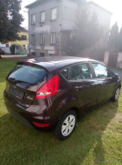 Ford Fiesta 1.2516v 60kw rok 2011 Trend - 7