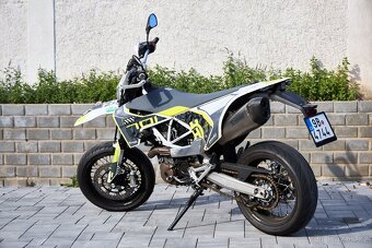 Husqvarna 701 Supermoto 2018 - 7