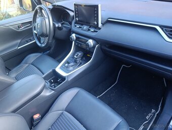 Prodám Toyota RAV4 - 7