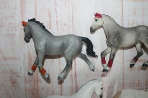 Figurky koní Schleich X - 7