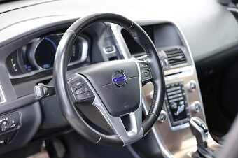 Volvo XC60 D3 Momentum 2016 - 7