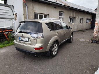 Mitsubishi Outlander 2.0 DID, 123kw, 2007, 270tis.km - 7