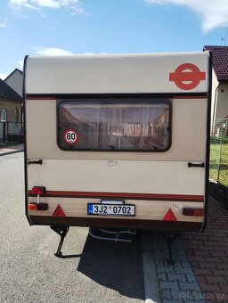 Obytný přívěs karavan - 7