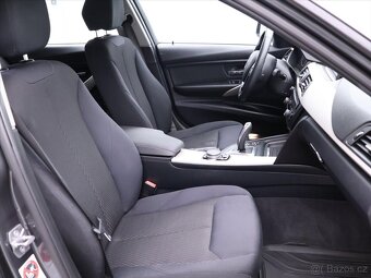 BMW Řada 3 2,0 320 135kW xDrive Automat (2014) - 7
