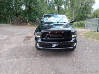 Dodge Ram Big Horn pěkný stav - 7
