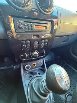 DACIA DUSTER 4X4 - 7