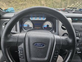 Ford F 150 prodloužený pick up - 7