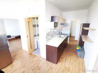 Pronájem bytu 3+1 Na Kopci Jihlava - 7