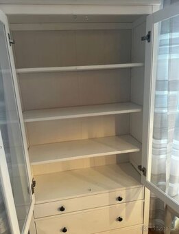 VITRÍNA IKEA HEMNES MAT - 7