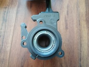 Alfa Romeo 1,9 JTD spojková sada LUK 624317933 - 7