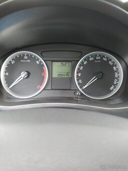 Škoda Roomster 1.9 tdi 77kw 10/2009 - 7