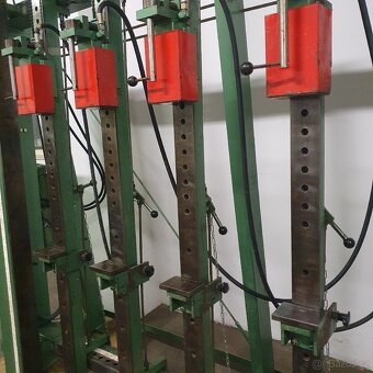 Rámový hydraulický lis Polzer - 7