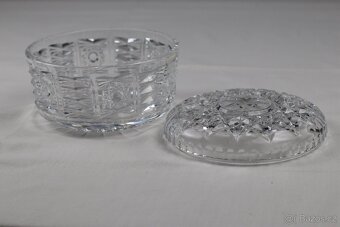 Broušená křišťálová dóza s víkem – ČSSR - 7