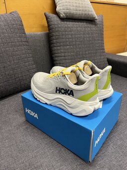 Hoka Arahi 8, 40 2/3 nové - 7