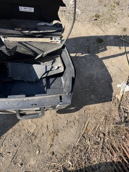Triumph Tiger 1200 rv:2014-2019 2x boční kufry, 1x poškozen - 7