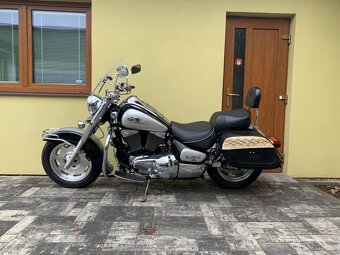 Suzuki VL 1500 Intruder - 7