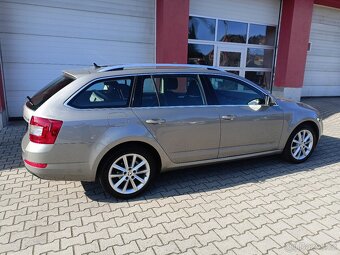 ŠKODA OCTAVIA 2,0 TDI DSG AMBITION pěkné auto bez koroze - 7