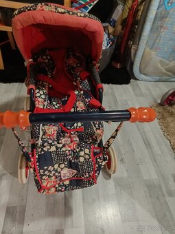 Retro kočárek pro panenky - 7