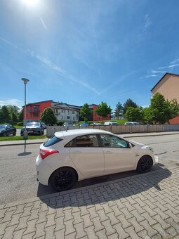 Prodám Hyundai i30 - 7