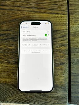 iPhone 14 pro zlatý - 7