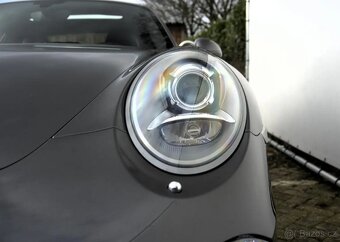 Porsche 991 Carrera S z roku 2012 - 7