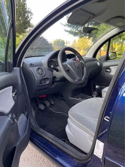 Prodám Citroën C3 1.4i, r. v. 2004 –Garážovano - 7