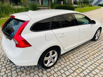Volvo V60 2.0D 120KW 5VÁLEC MANUÁL CITY SAFETY BLUETOOTH - 7