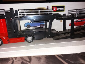 Model Bburago Mercedes-Benz Actros 1:43 - 7