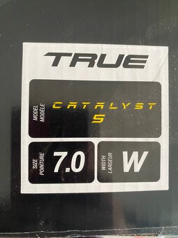 Hokejové brusle True Catalyst cat 5 - 7