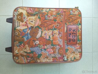 DETSKY KUFR & VECI DO SKOLY & DĚTSKÉ BOTY - 7