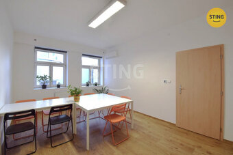 Pronájem komerčních prostor s možností zázemí k bydl, 133716 - 7