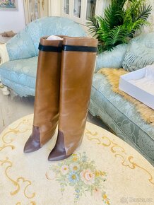 Givenchy Brown Leather Tall Wedge Boots kozačky vel.38,5 - 7