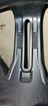 Prodám sadu kol Porsche Cayenne II, 21" - 7