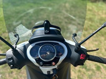 Piaggio Beverly 350i sport touring, ABS,ASR - 7
