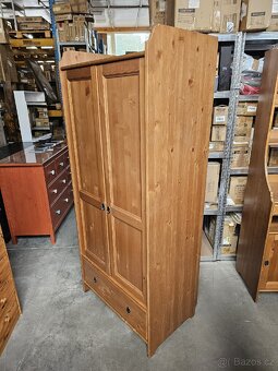 ŠATNÍ SKŘÍNĚ IKEA LEKSVIK - 7