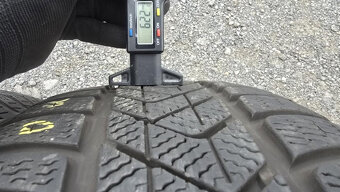 Zimní pneu 235/50/19 Pirelli - 7